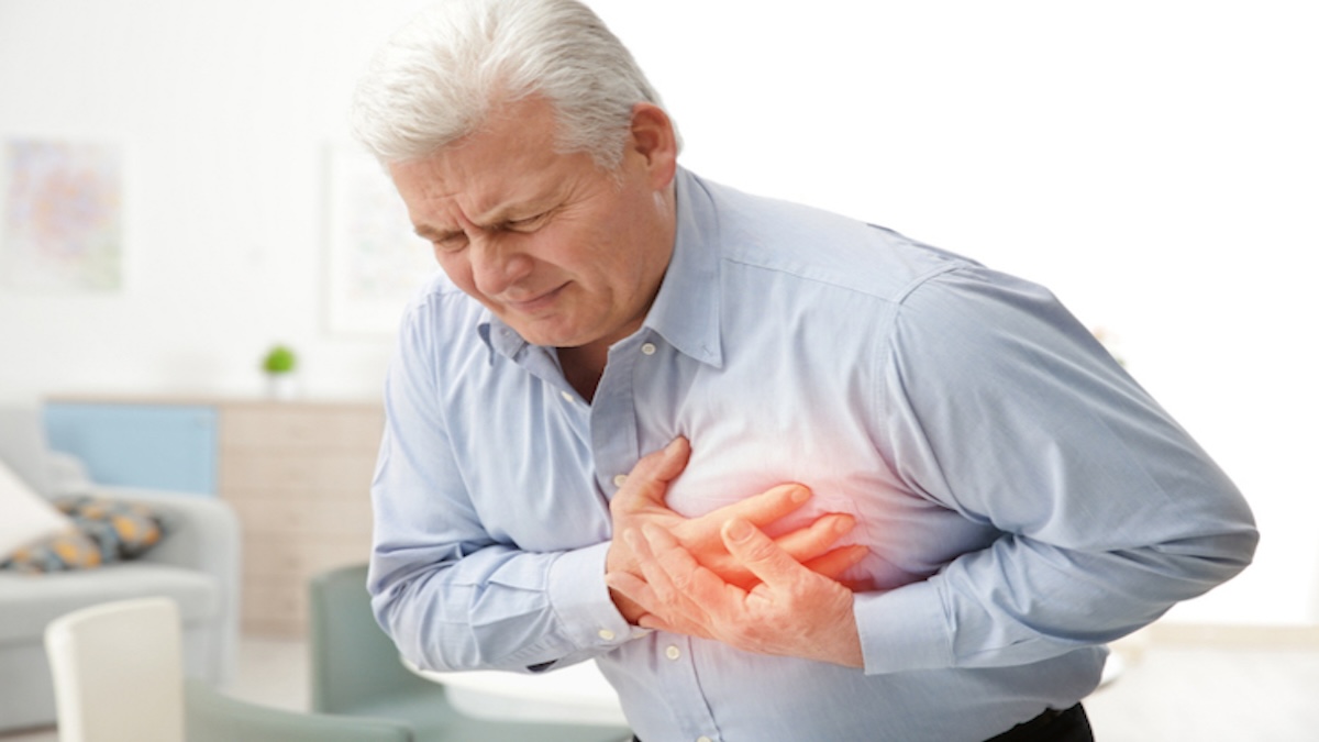 Deux symptômes courants qui pourraient être le signe d'une crise cardiaque, selon les cardiologues, restez vigilant