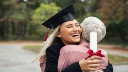 J'étais à la fois mère et père pour ma fille, mais le jour le plus important de sa vie, elle m'a demandé de ne pas être avec elle, vous ne pouvez pas imaginer pourquoi