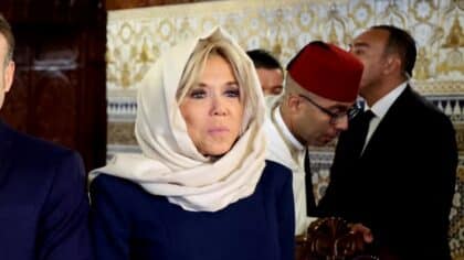 Brigitte Macron apparaît voilée lors d'un événement officiel et suscite le débat en France et sur les réseaux sociaux
