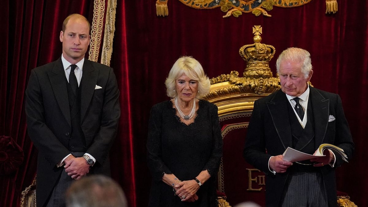 La prophétie de Nostradamus était correcte : le roi Charles annonce que le prince William ne sera pas l'héritier du trône