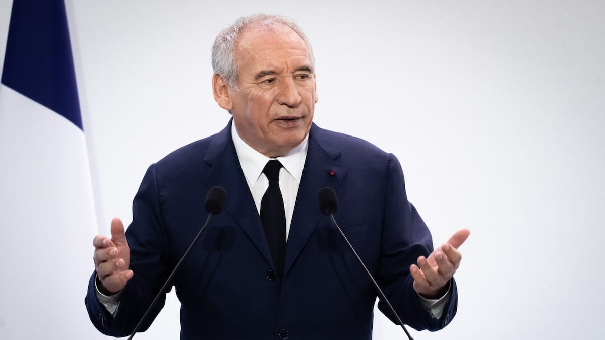 François Bayrou : Combien gagnait-il réellement en tant que Premier ministre ? La réponse vous surprendra