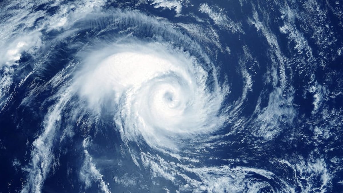 Dernière minute ! Erin se renforce et devient un ouragan de catégorie 5 : où va-t-il ?